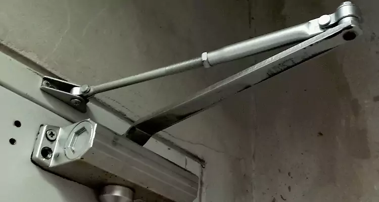 Door Closer Oil Leak Repair in West Pensacola, FL